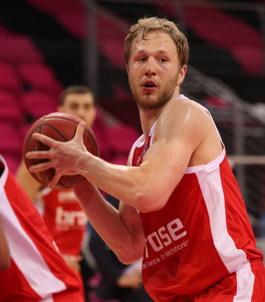 李四作为一 李四作为一