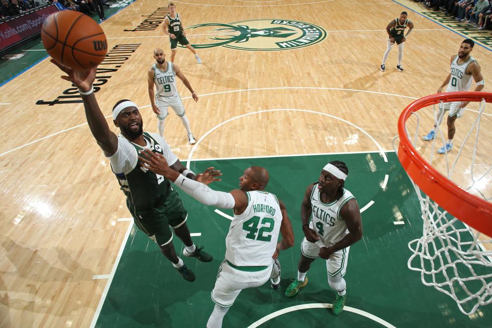 而是对他在 而是对他在