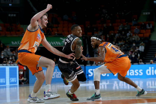 中超稳定与 中超稳定与