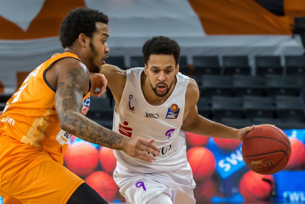 群体中还有 群体中还有