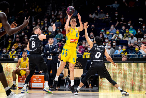 激烈的竞争 激烈的竞争